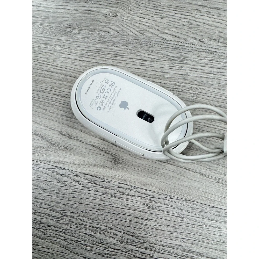 Original Apple Mighty Mouse A1152 EMC No:2058 USB white mouse